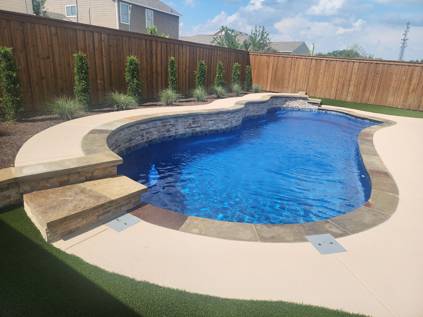 Custom Concrete Resort Pool – Fort Stockton
